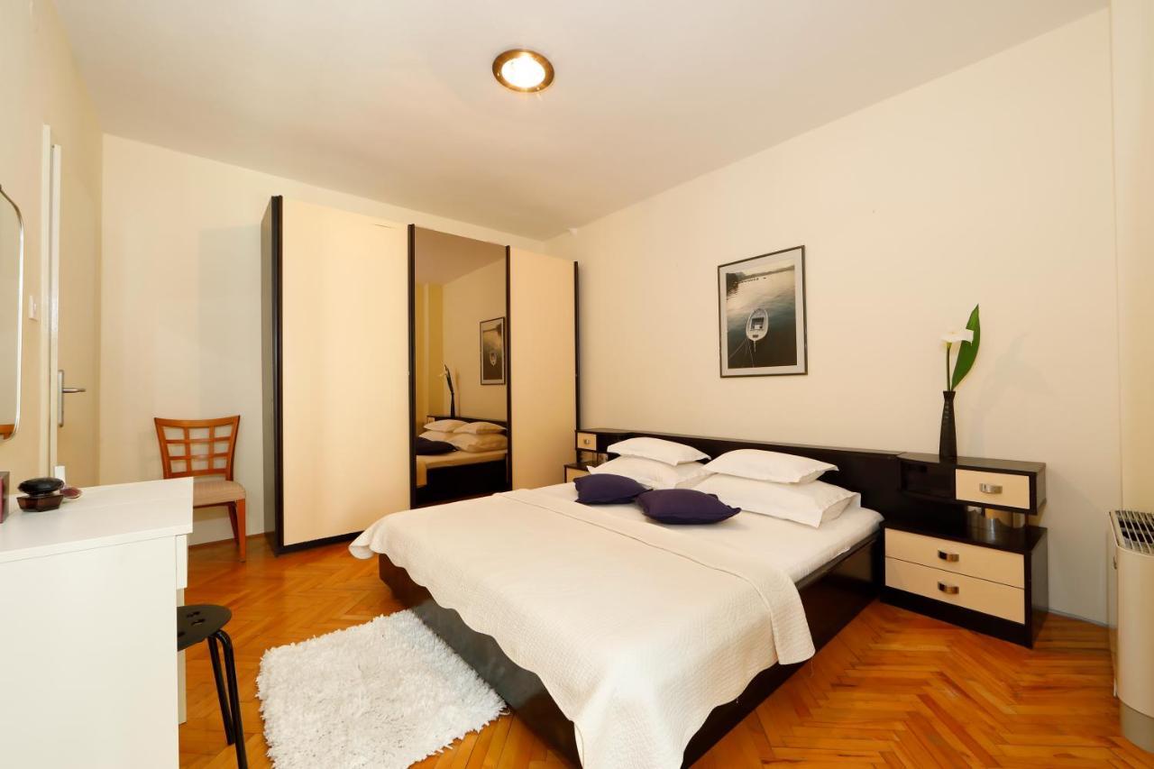 Apartments Villa Lili Tučepi Extérieur photo