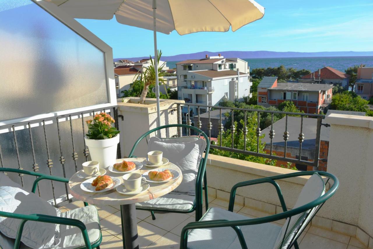 Apartments Villa Lili Tučepi Extérieur photo