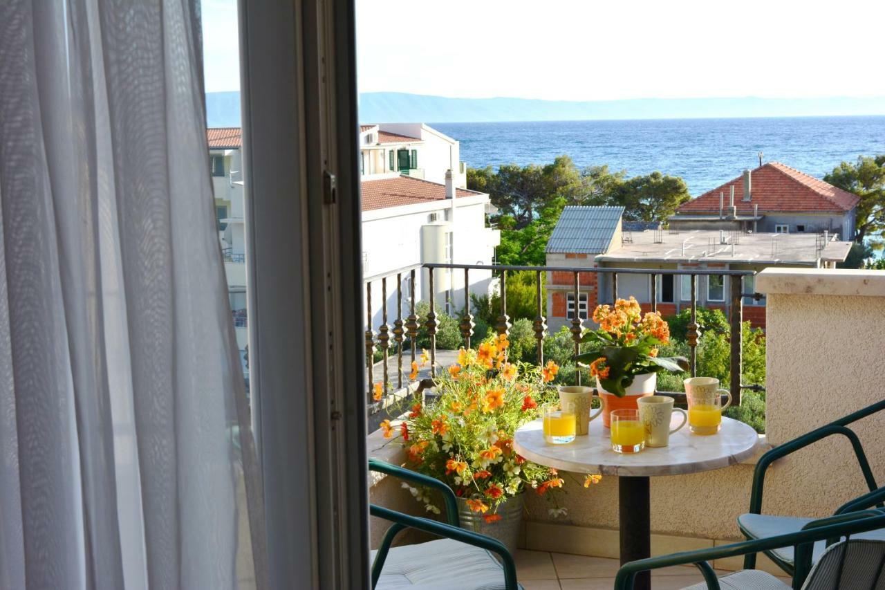 Apartments Villa Lili Tučepi Extérieur photo