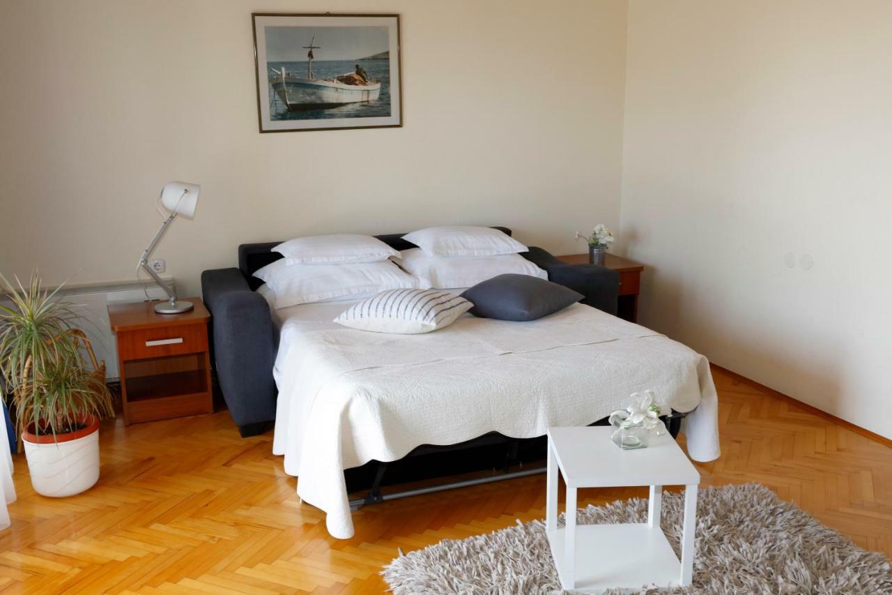 Apartments Villa Lili Tučepi Extérieur photo