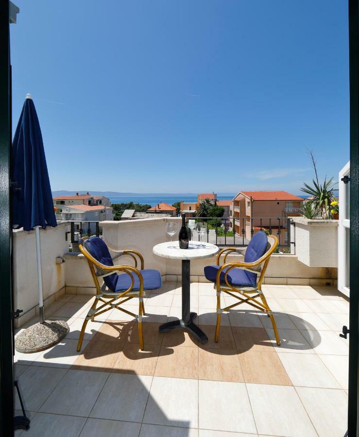 Apartments Villa Lili Tučepi Extérieur photo